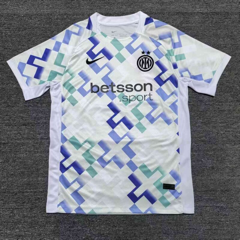 25 26 Inter Milan away jersey