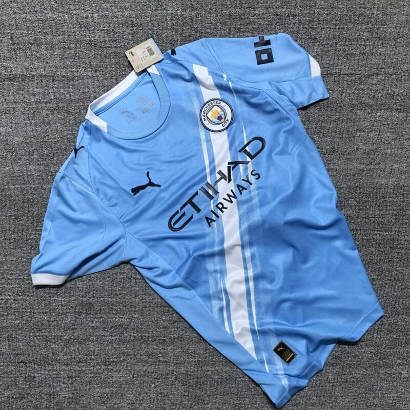 25 26 Manchester City home jersey - Image 4