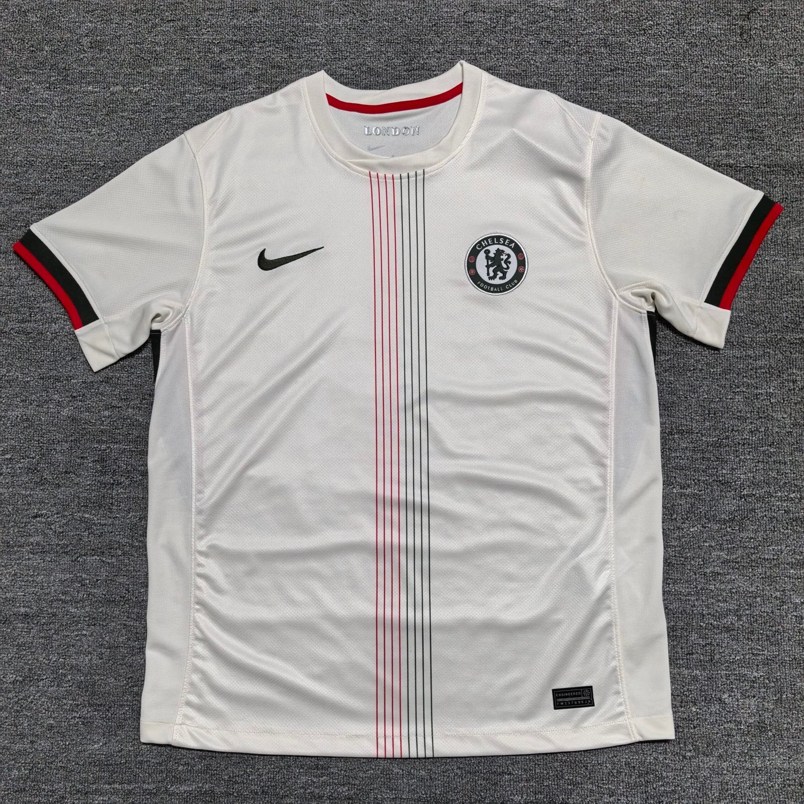 25 26 Chelsea away jerseys