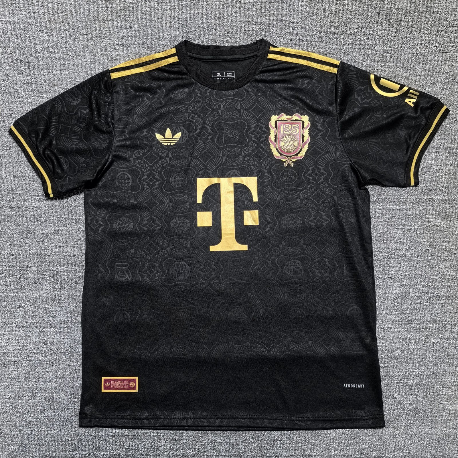 25 26 Bayern 125th anniversary commemorative jersey black