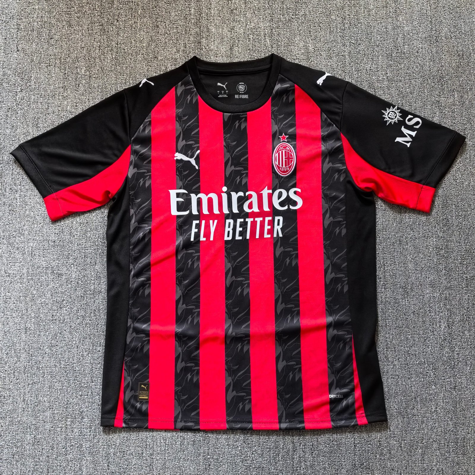 25 26 AC home jersey