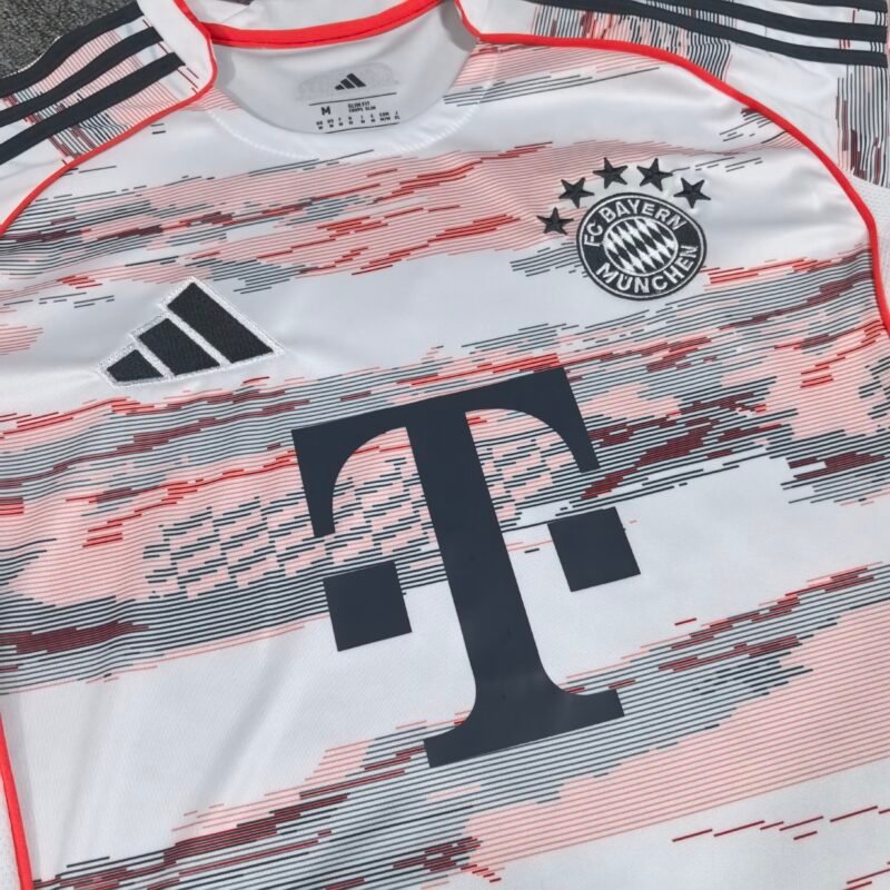 25 26 Bayern away jerseys - Image 2