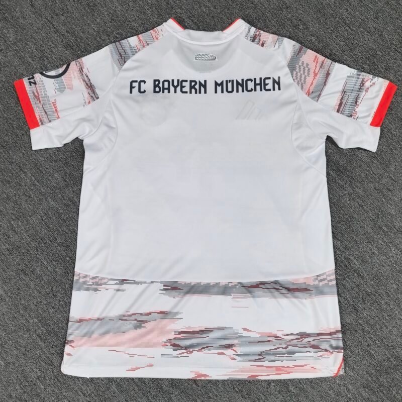 25 26 Bayern away jerseys - Image 3